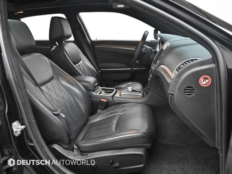 Chrysler 300c, снимка 10 - Автомобили и джипове - 56690483