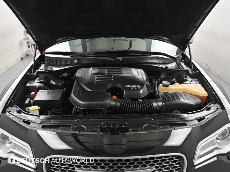 Chrysler 300c, снимка 6 - Автомобили и джипове - 56690483