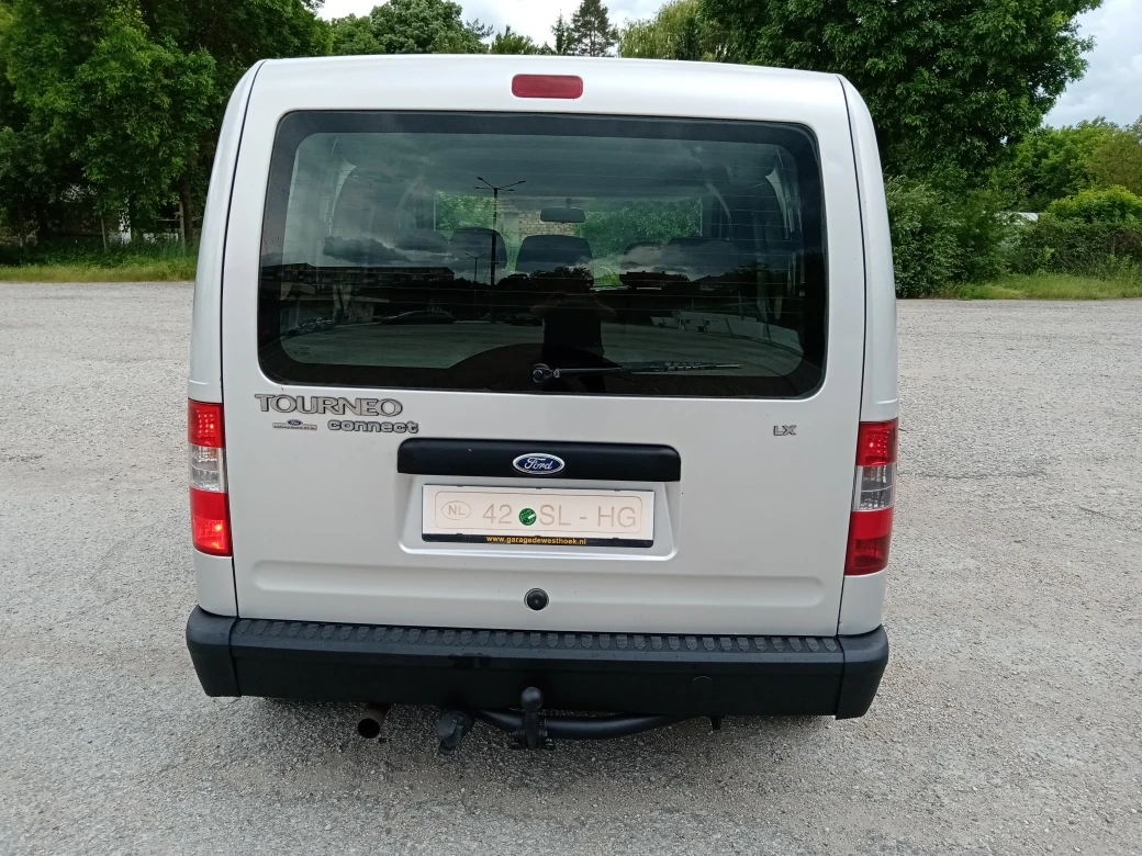 Ford Connect 1.8i Tourneo - изображение 10