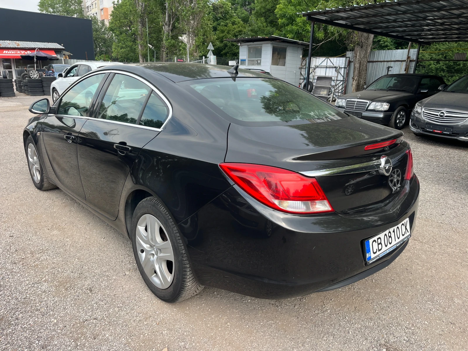 Opel Insignia 2.0 CDTI Automat Седан - изображение 4