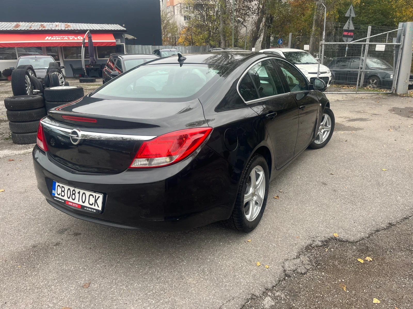 Opel Insignia 2.0 CDTI Automat Седан - изображение 3