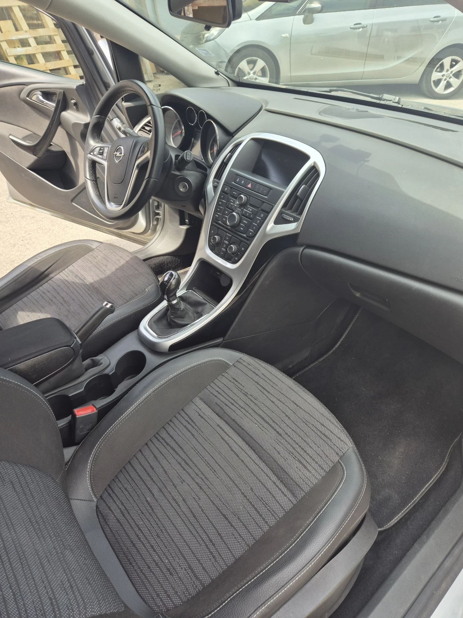 Opel Astra  - изображение 9
