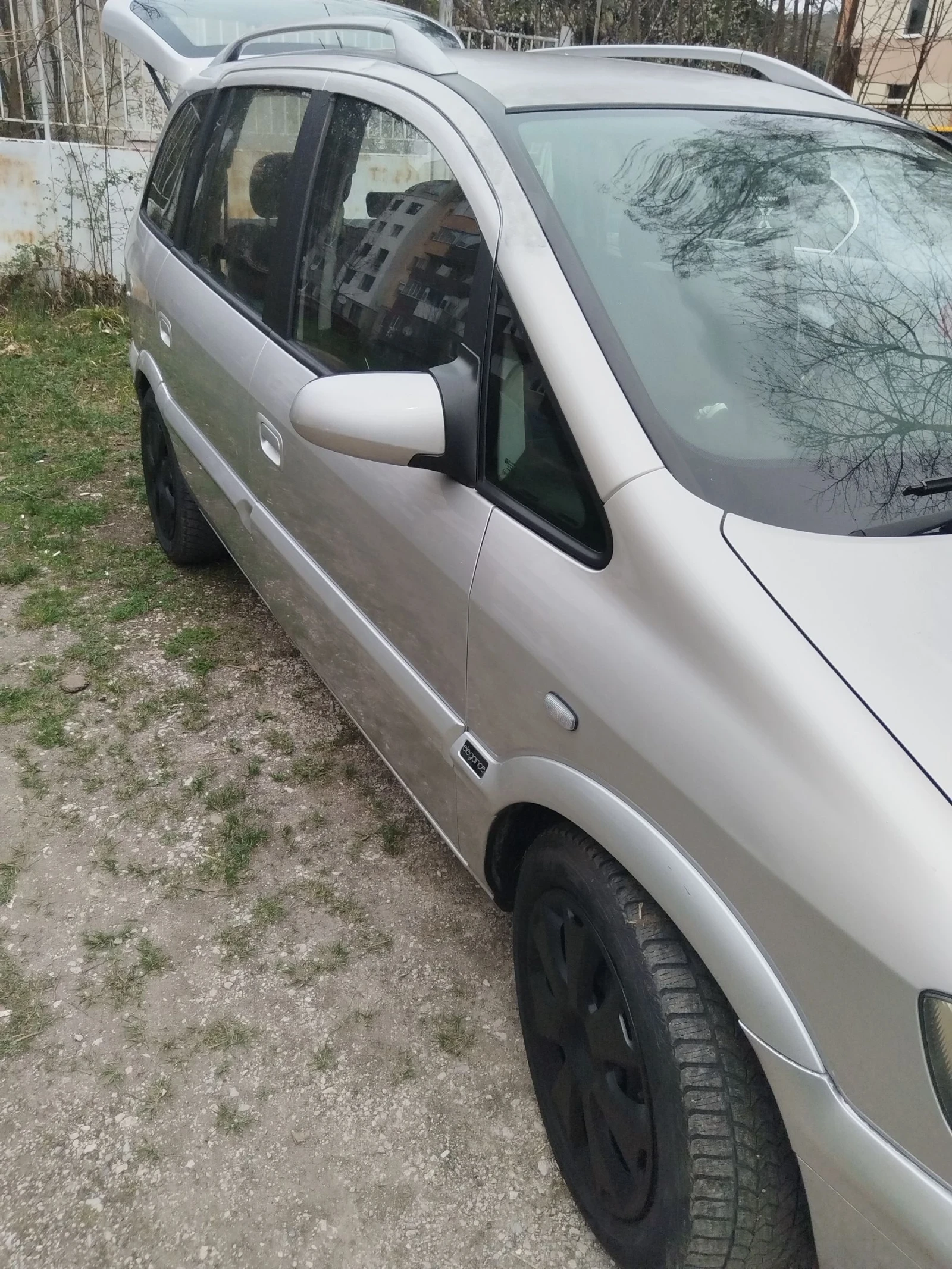 Opel Zafira  - изображение 6