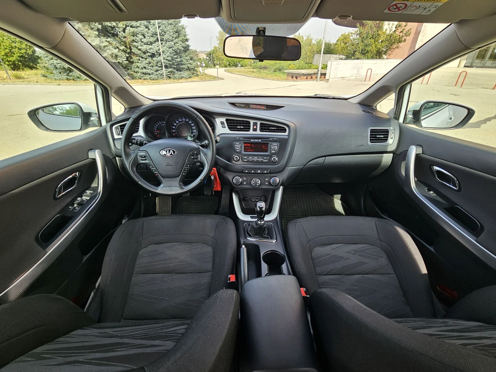 Kia Ceed 1.4 16v-99.    | Mobile.bg   14