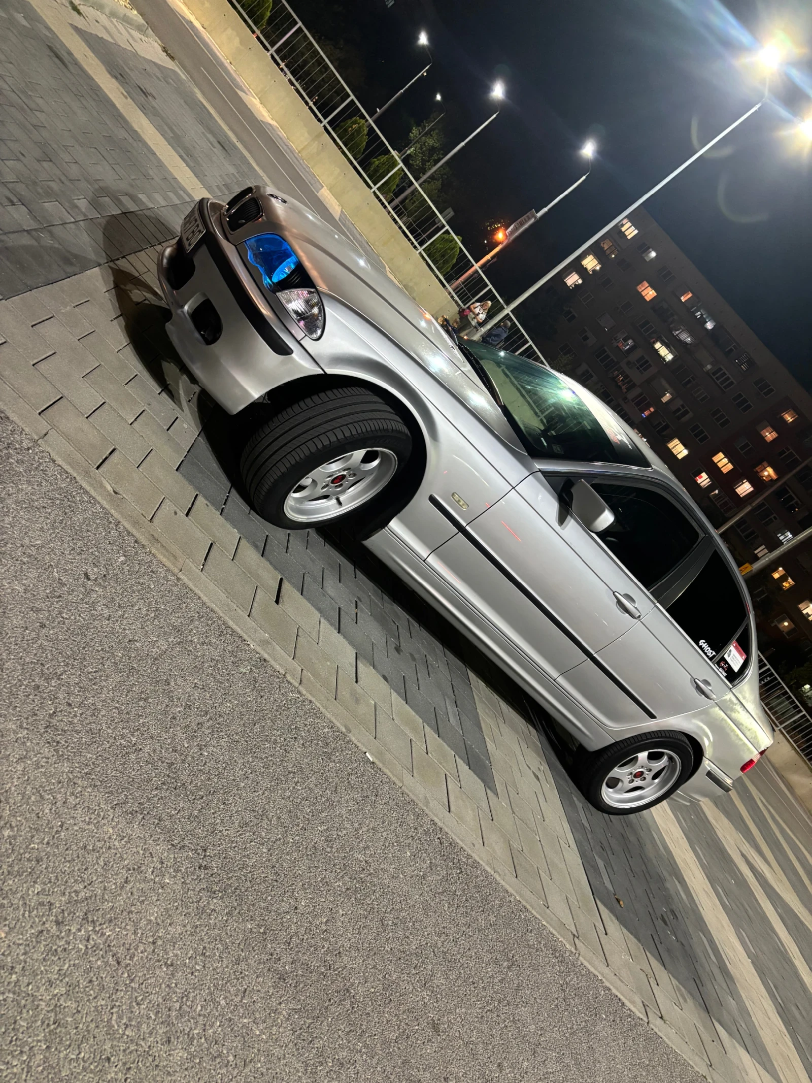 BMW 323  - изображение 2