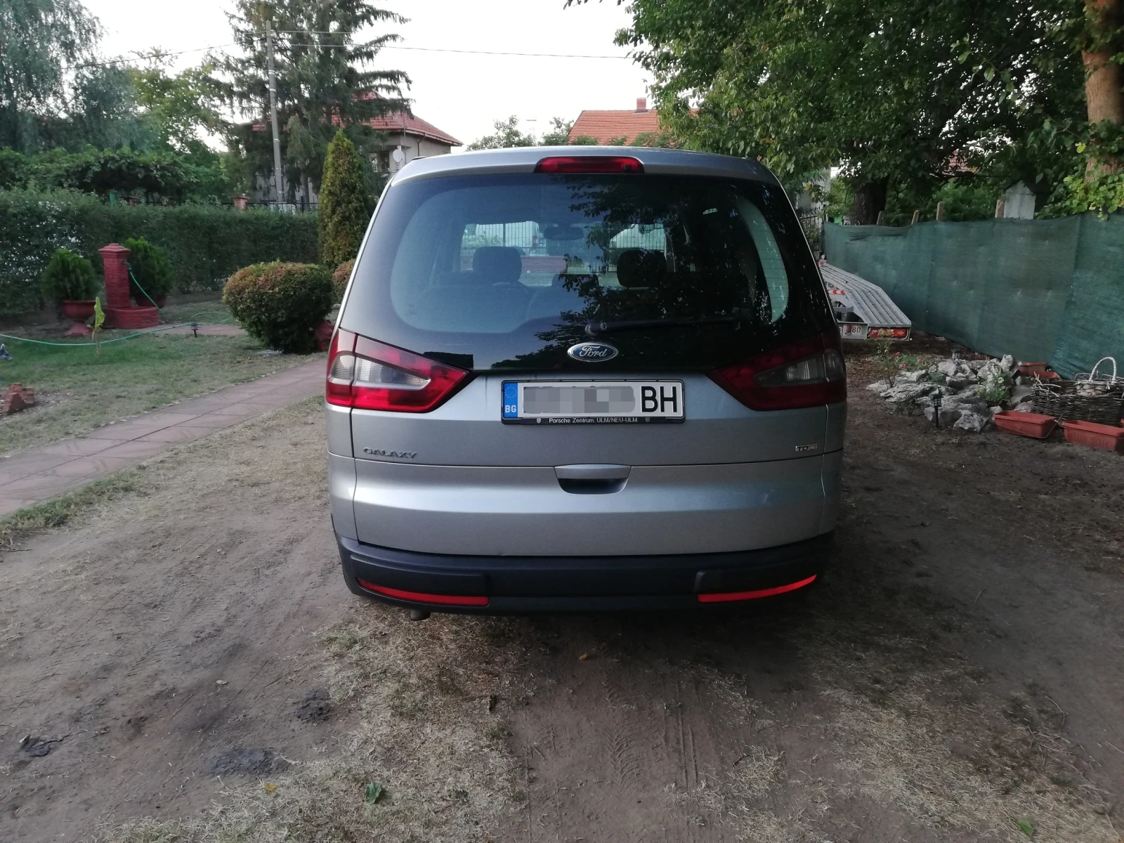Ford Galaxy Ghia 140к.с  | Mobile.bg — изображение 4