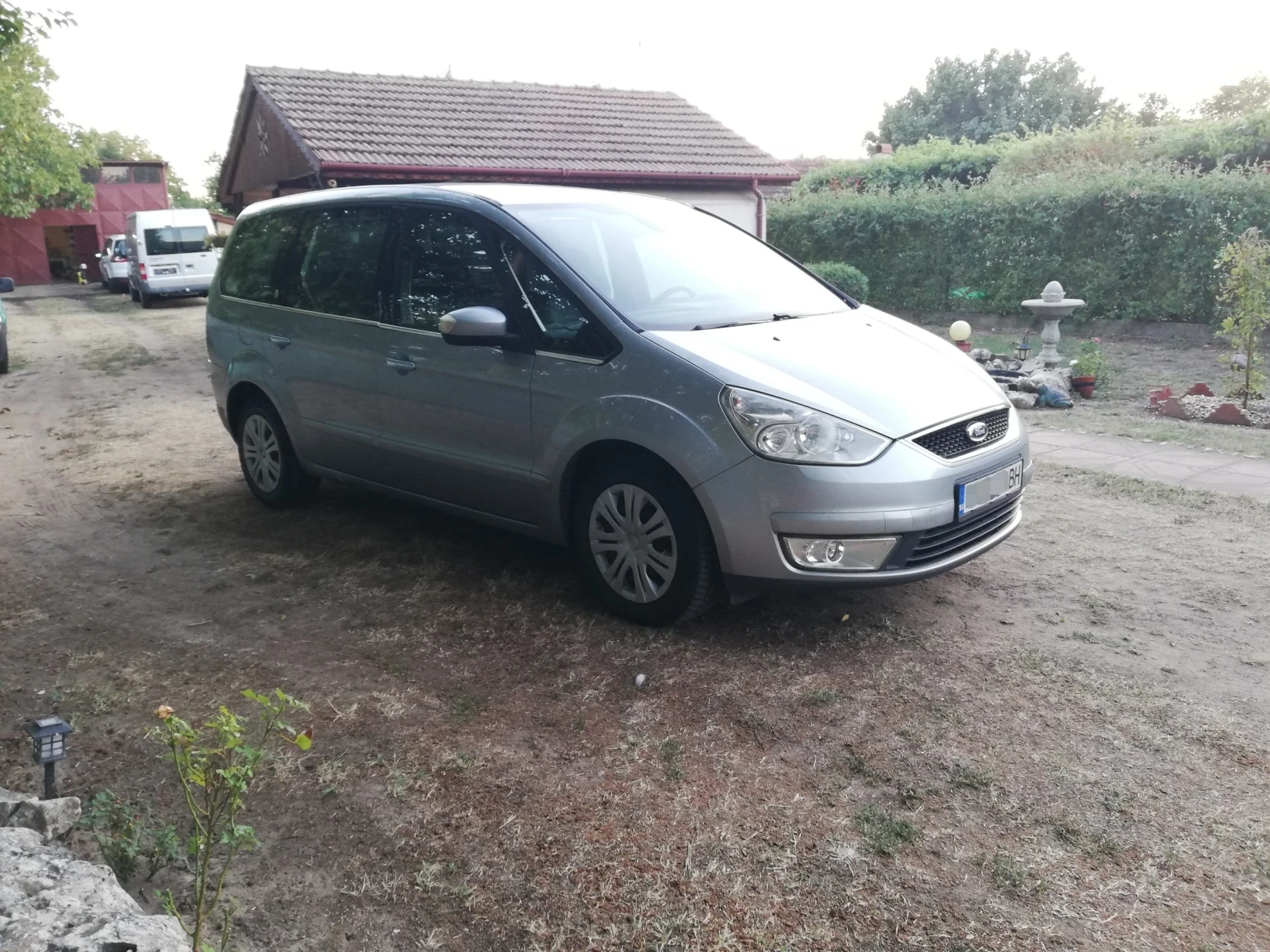 Ford Galaxy Ghia 140к.с  | Mobile.bg — изображение 6