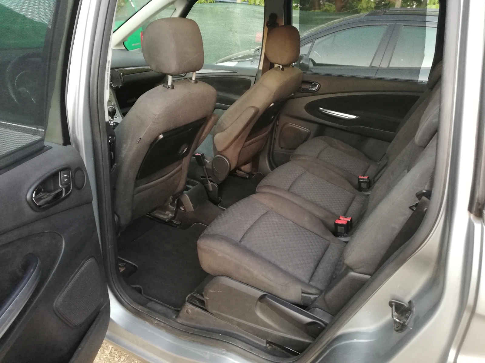 Ford Galaxy Ghia 140к.с  | Mobile.bg — изображение 10