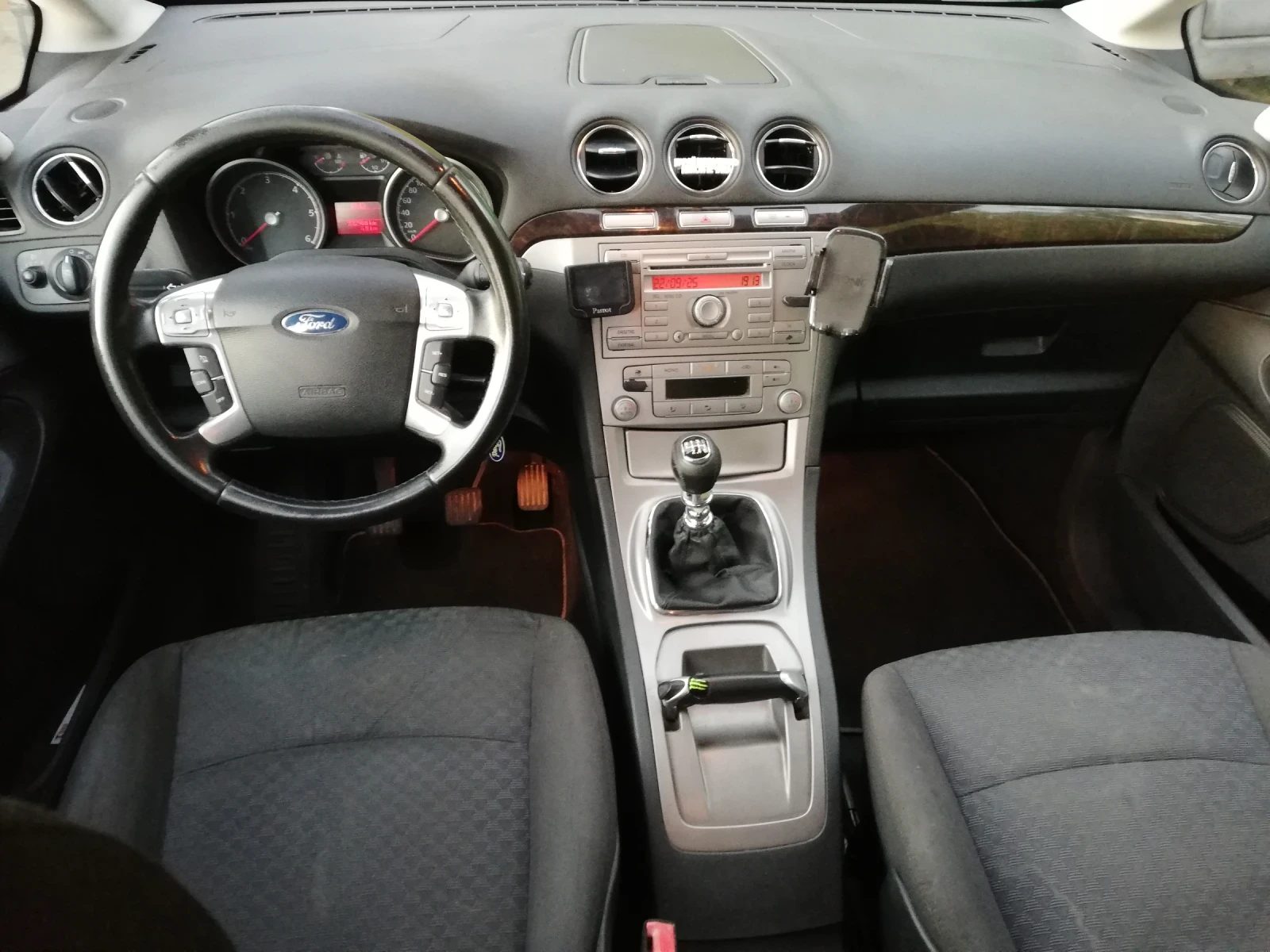 Ford Galaxy Ghia 140к.с  | Mobile.bg — изображение 9