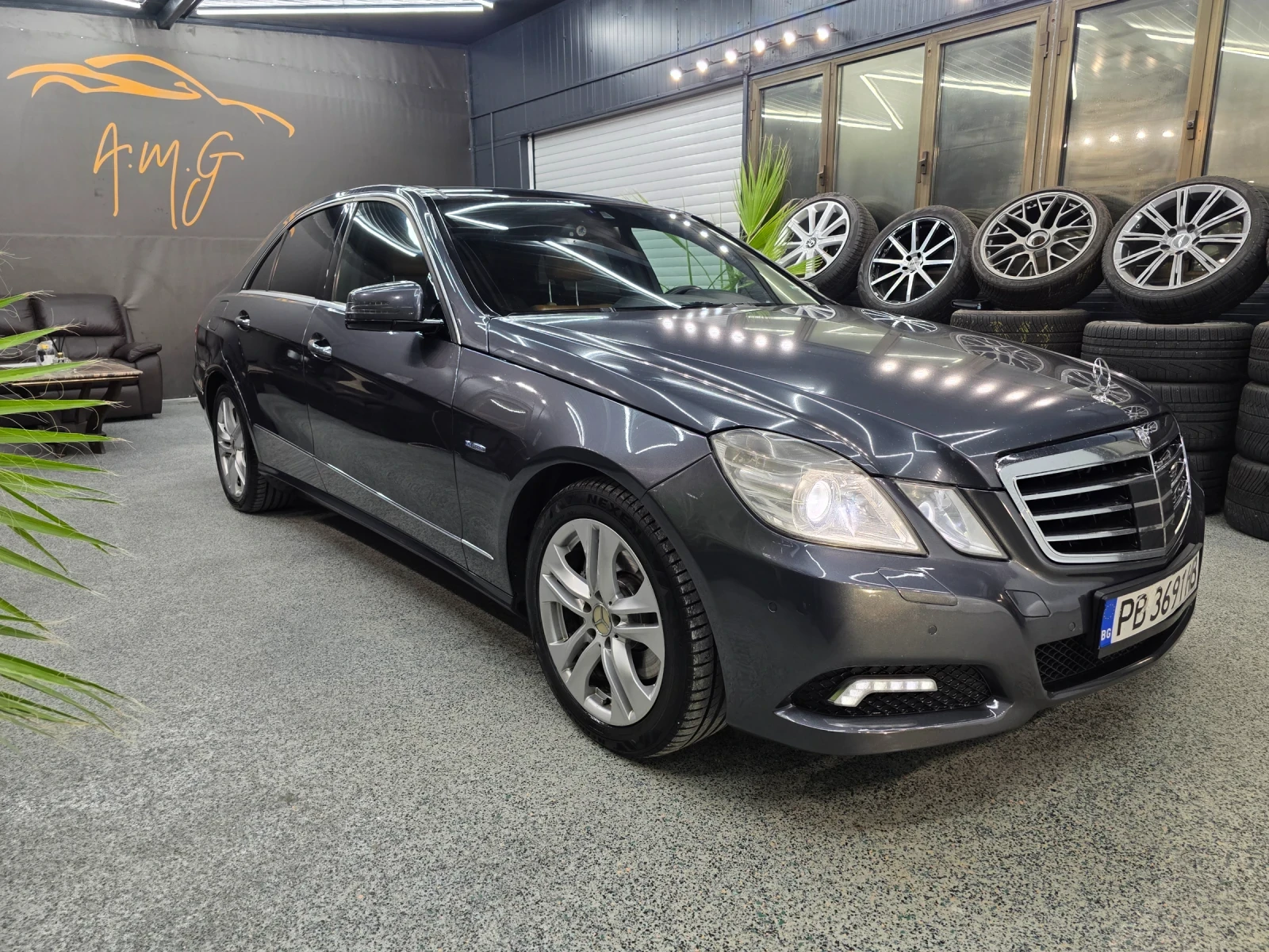 Mercedes-Benz E 350 4matik Панорама Дистроник - изображение 4