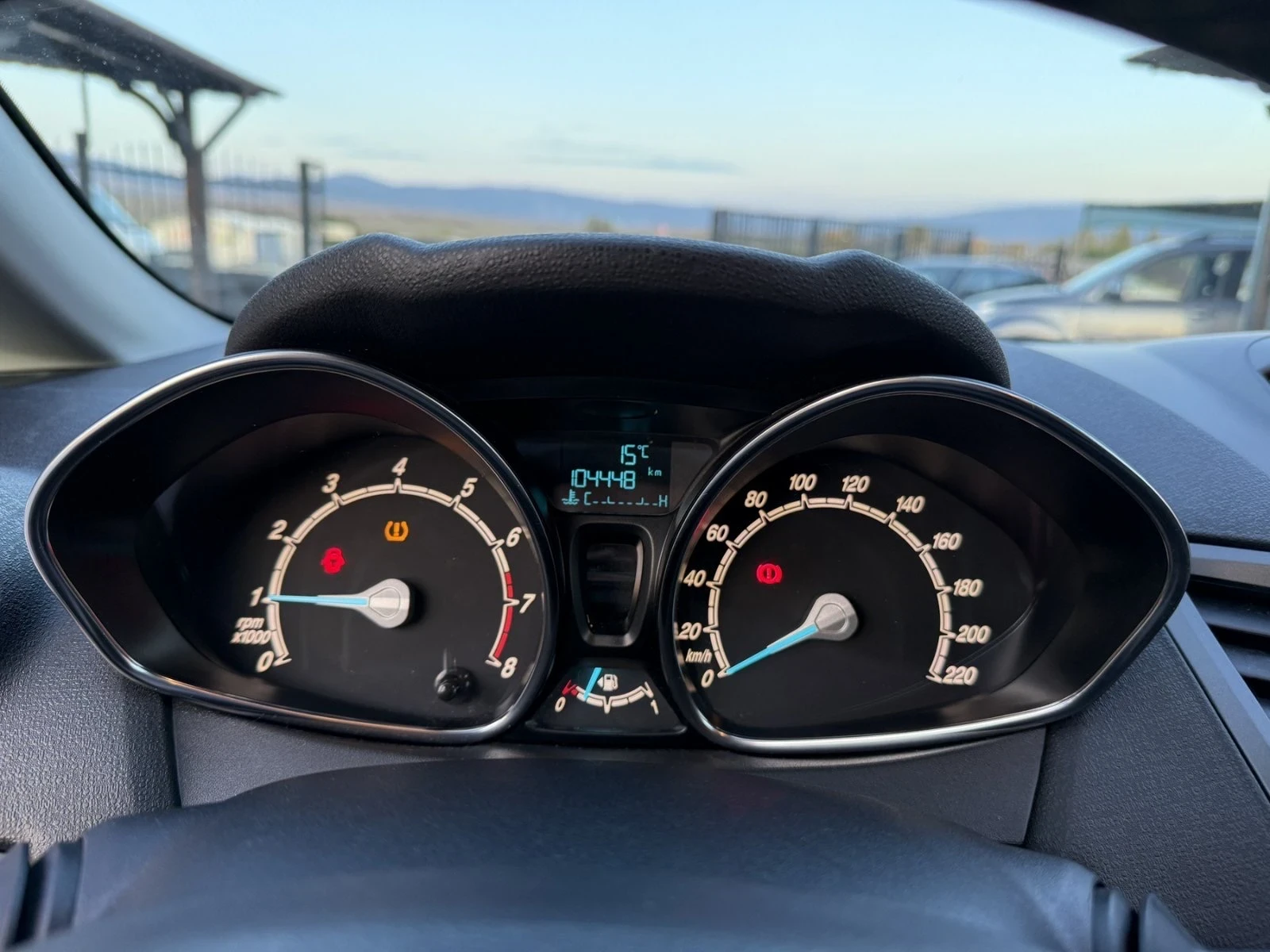 Ford Fiesta 1.0 Топ състояние - изображение 9