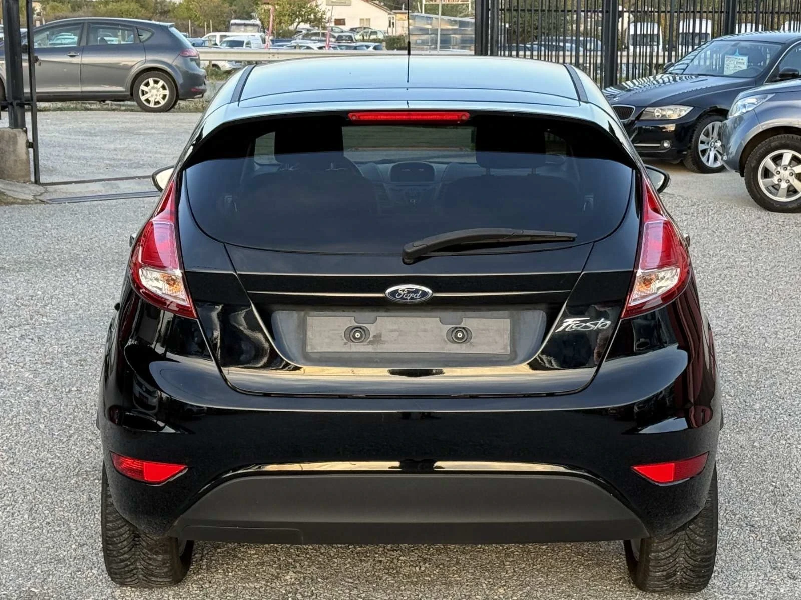 Ford Fiesta 1.0 Топ състояние - изображение 5