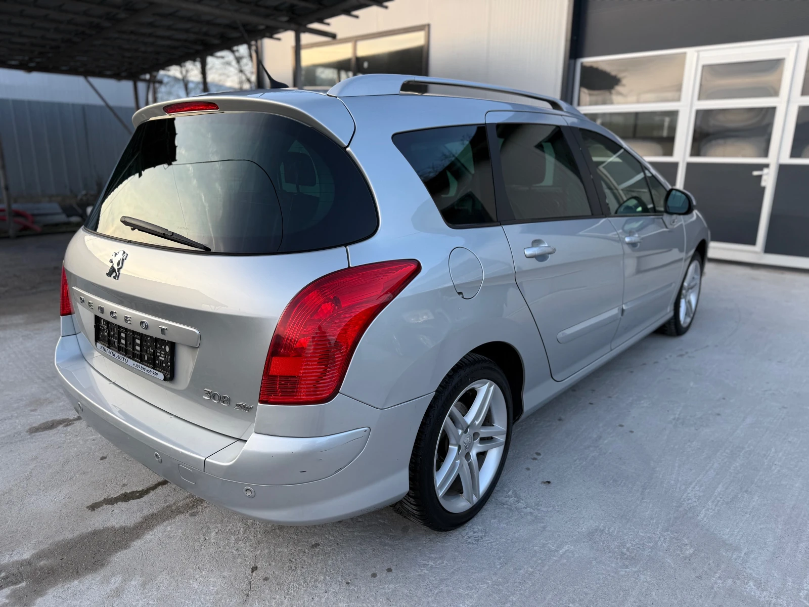 Peugeot 308 SW 1.6hdi - изображение 7