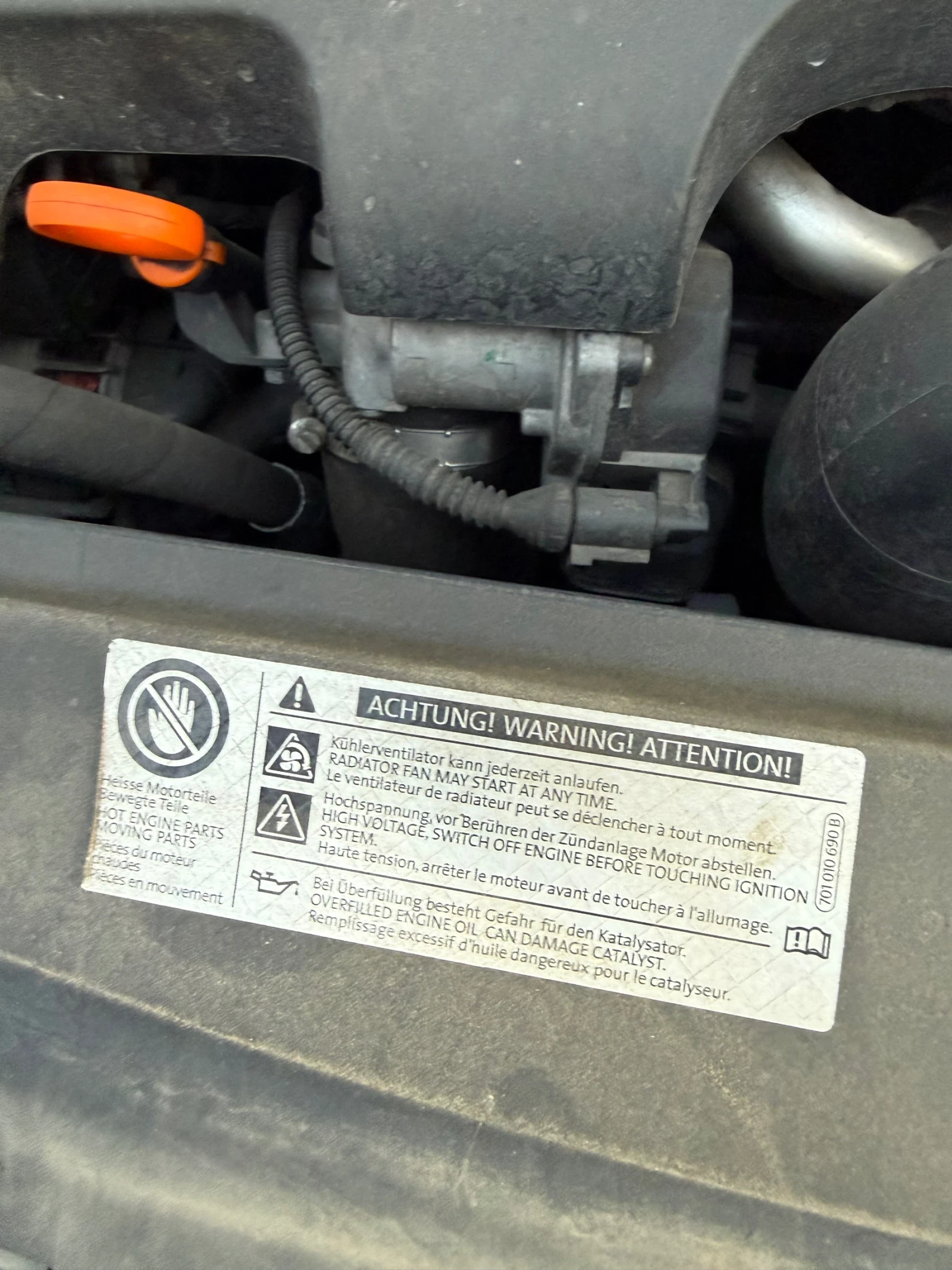 VW Golf 1.6 TDI - изображение 9