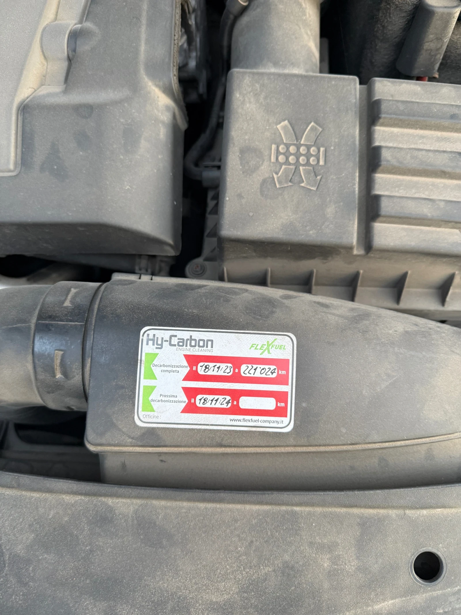 VW Golf 1.6 TDI - изображение 10