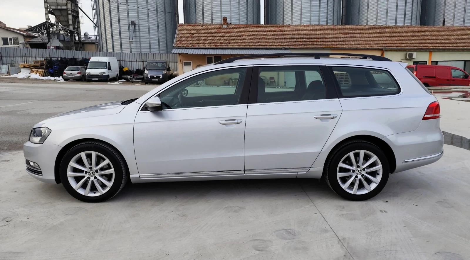 VW Passat 2.0TDI-140k-6ск.-EURO-5, снимка 4 - Автомобили и джипове - 53867787