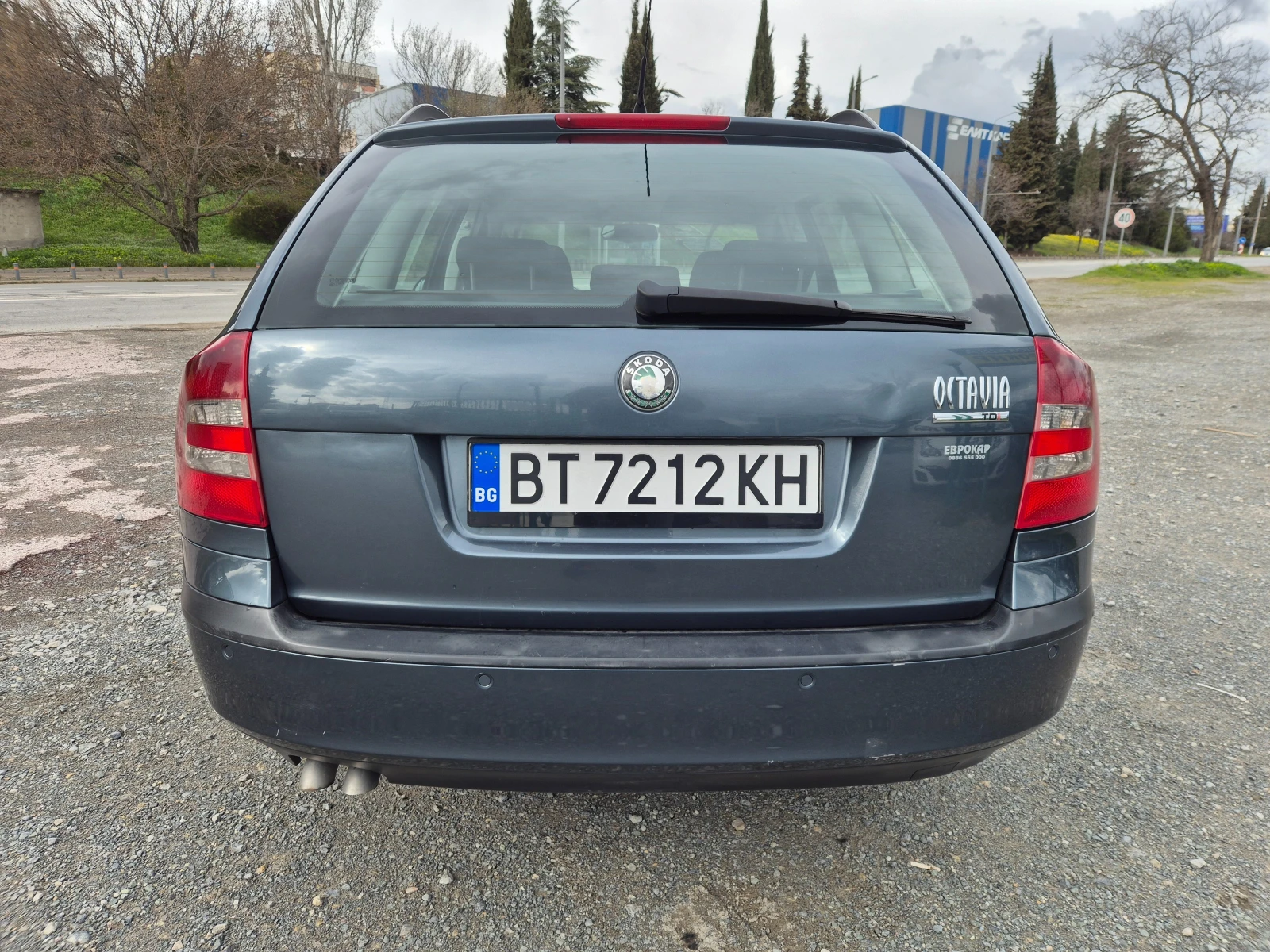 Skoda Octavia 2.0TDI, снимка 4 - Автомобили и джипове - 54007214