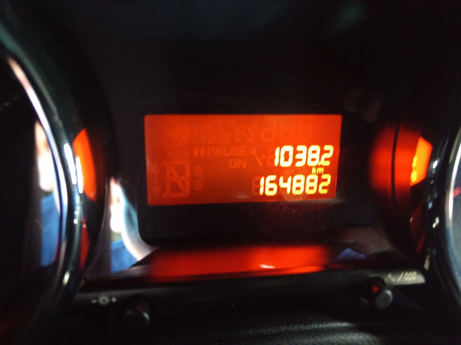 Peugeot 5008 1.6i-156к.с., снимка 14 - Автомобили и джипове - 54339392