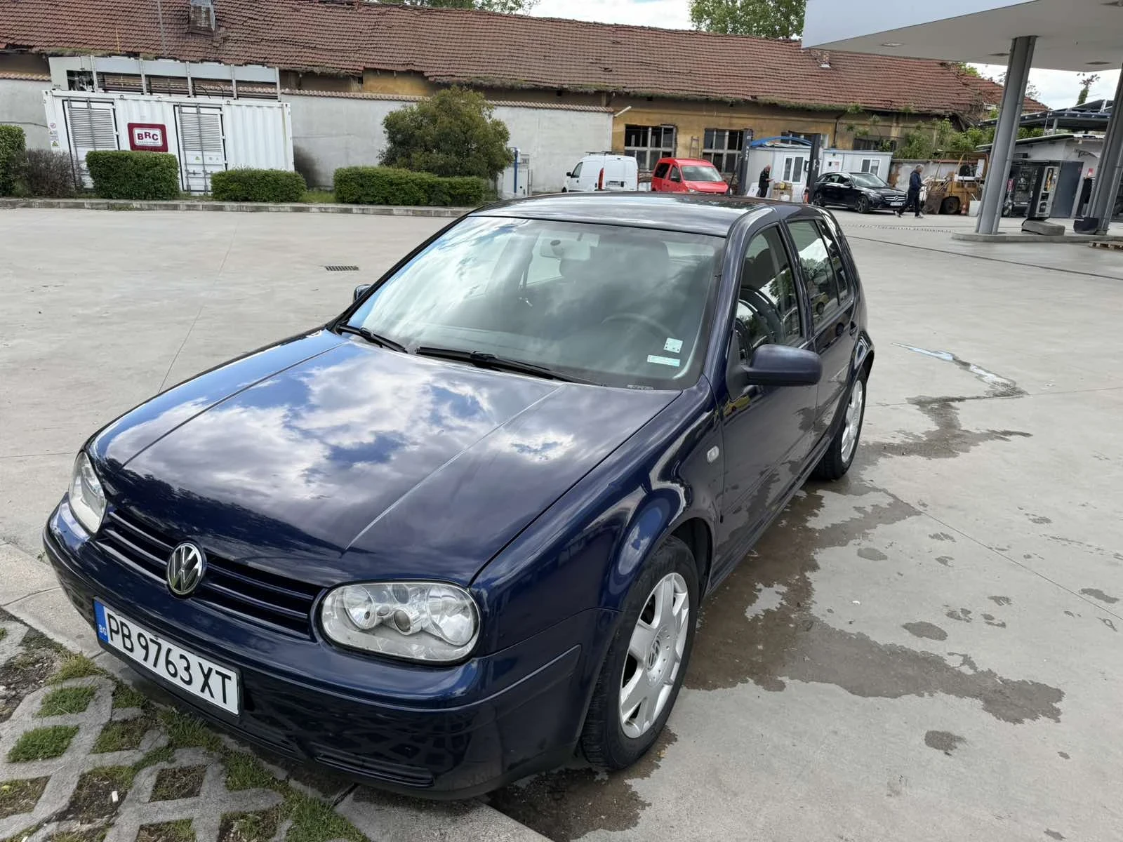 VW Golf, снимка 4 - Автомобили и джипове - 54400732