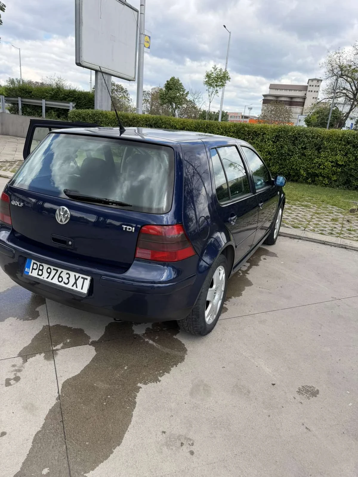VW Golf, снимка 10 - Автомобили и джипове - 54400732