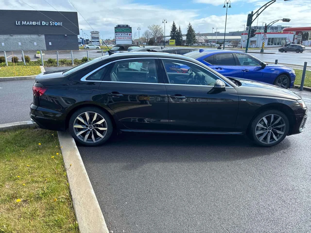 Audi A4 Progressiv /LED/DISTRONIC/CARFAX/АВТОКРЕДИТ, снимка 3 - Автомобили и джипове - 54588682