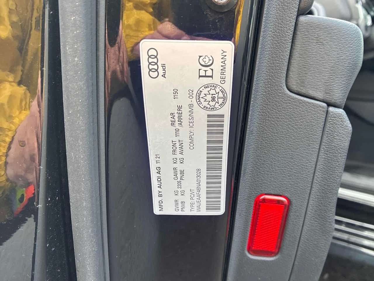 Audi A4 Progressiv /LED/DISTRONIC/CARFAX/АВТОКРЕДИТ, снимка 14 - Автомобили и джипове - 54588682