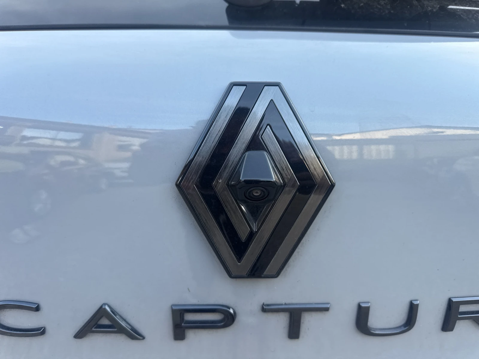 Renault Captur, снимка 12 - Автомобили и джипове - 54621485