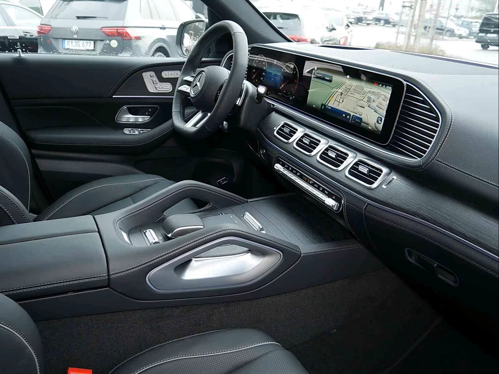 Mercedes-Benz GLS 450 FACELIFT* 4 MATIC* AMG* BURM* PANO* 360* , снимка 7 - Автомобили и джипове - 54844834