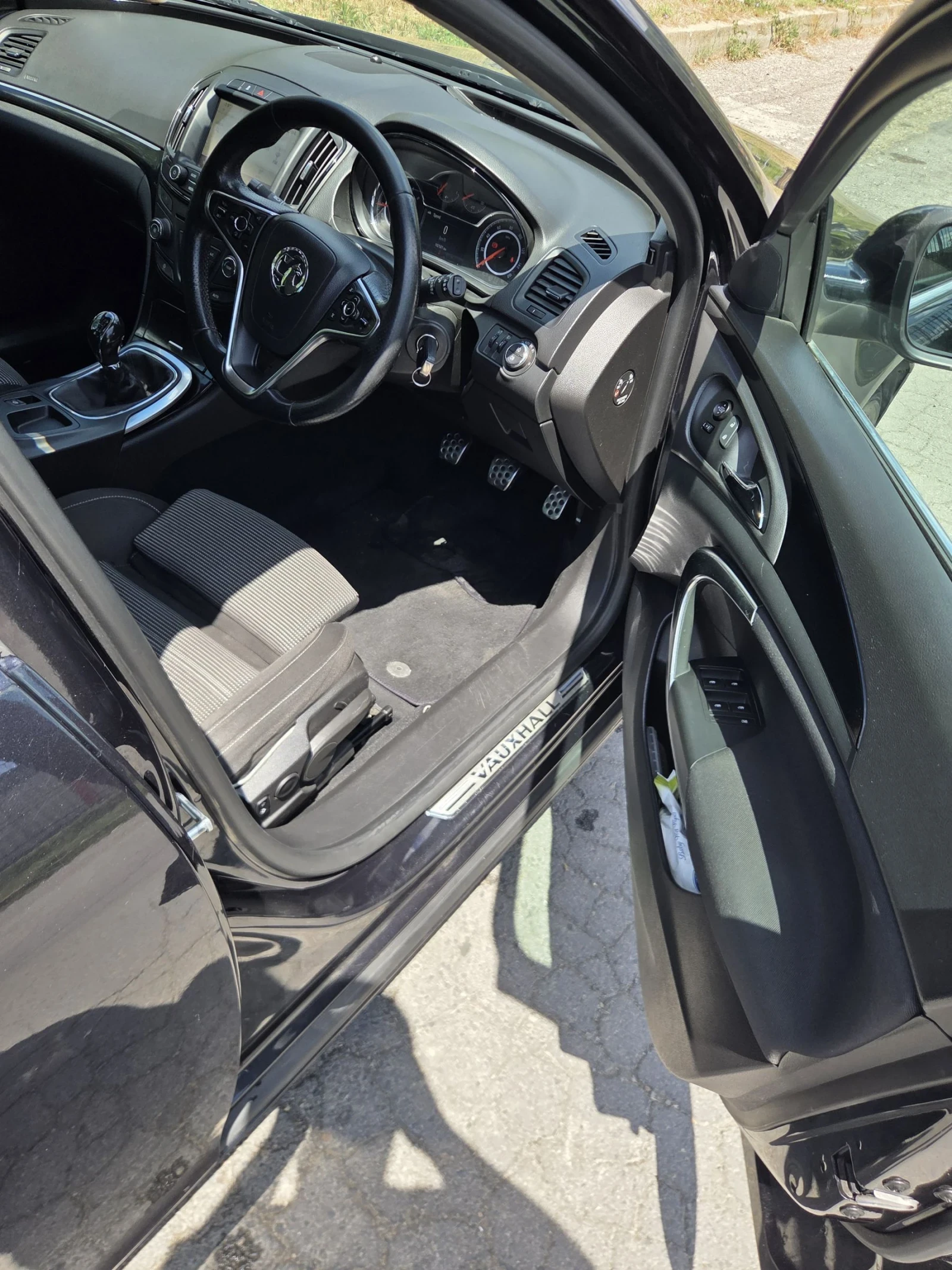 Opel Insignia 2000 Cdti ecoflec, снимка 13 - Автомобили и джипове - 54978949