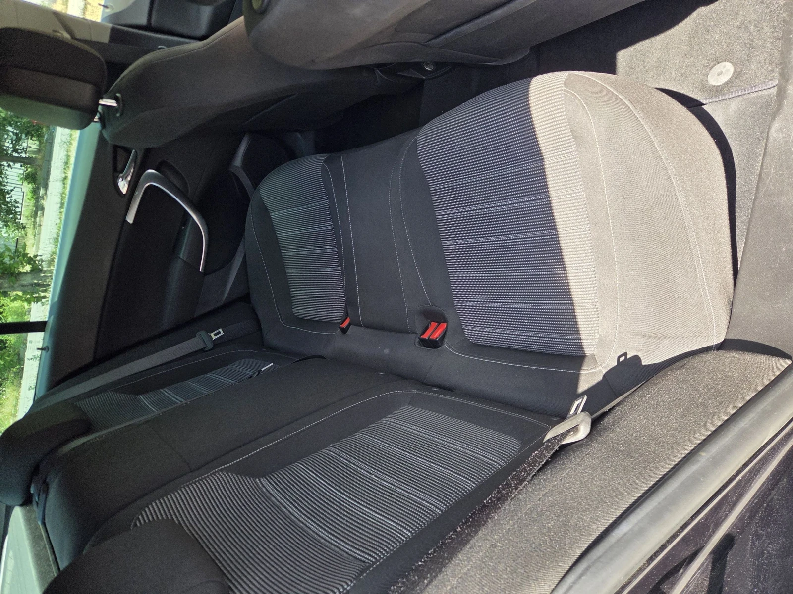Opel Insignia 2000 Cdti ecoflec, снимка 12 - Автомобили и джипове - 54978949