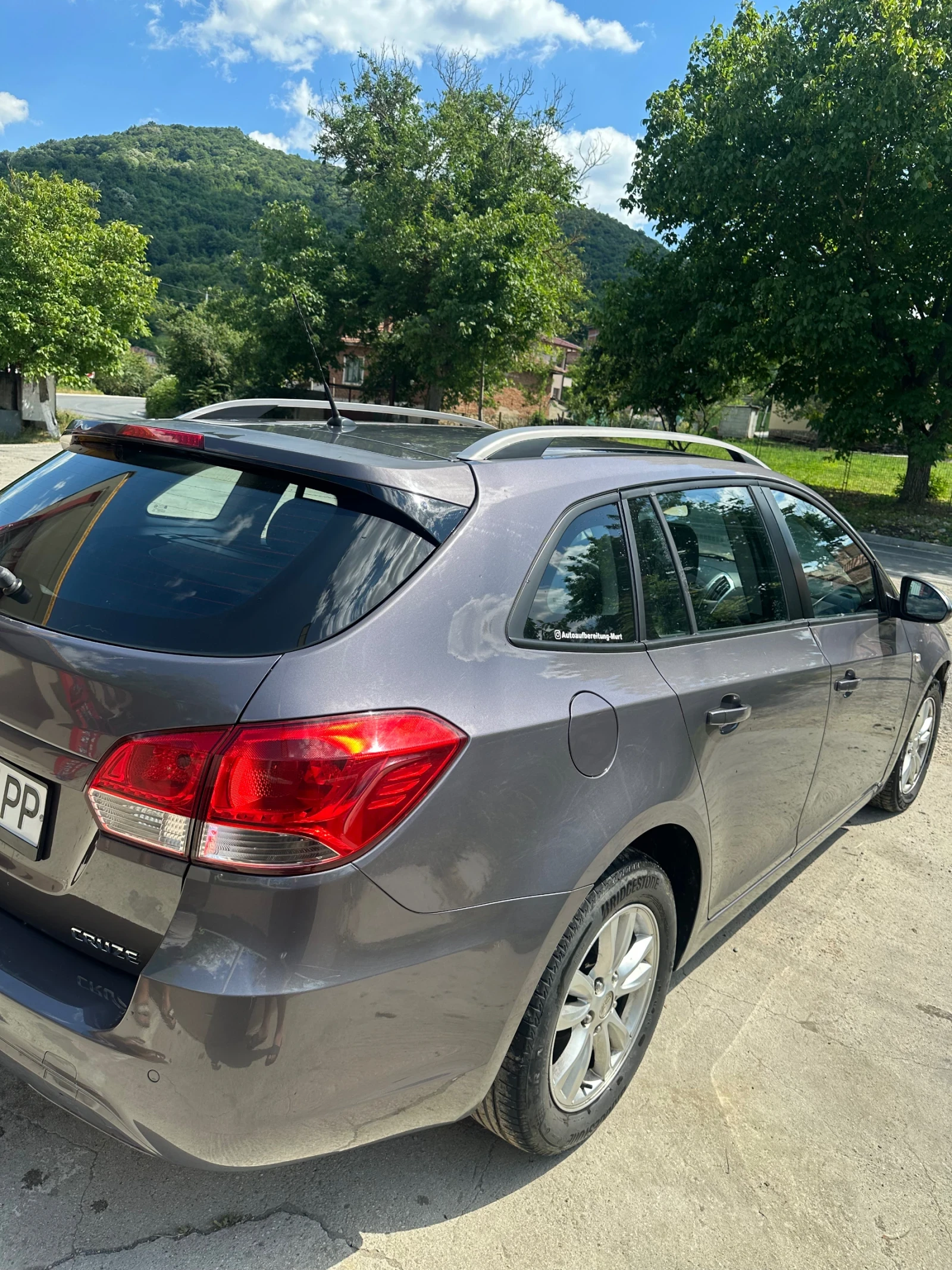 Chevrolet Cruze, снимка 5 - Автомобили и джипове - 55000934