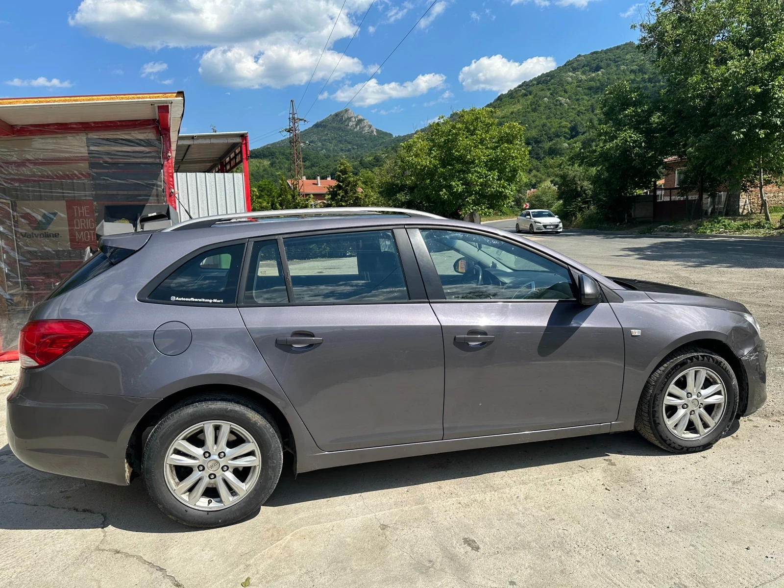 Chevrolet Cruze, снимка 6 - Автомобили и джипове - 55000934