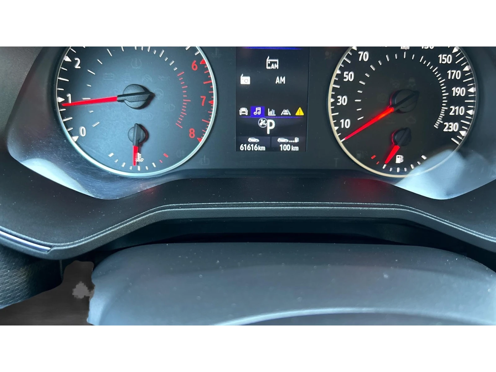 Renault Clio 1.0 ТCe 100 S&S EDC, Месечна вноска от 160  , снимка 14 - Автомобили и джипове - 55013205