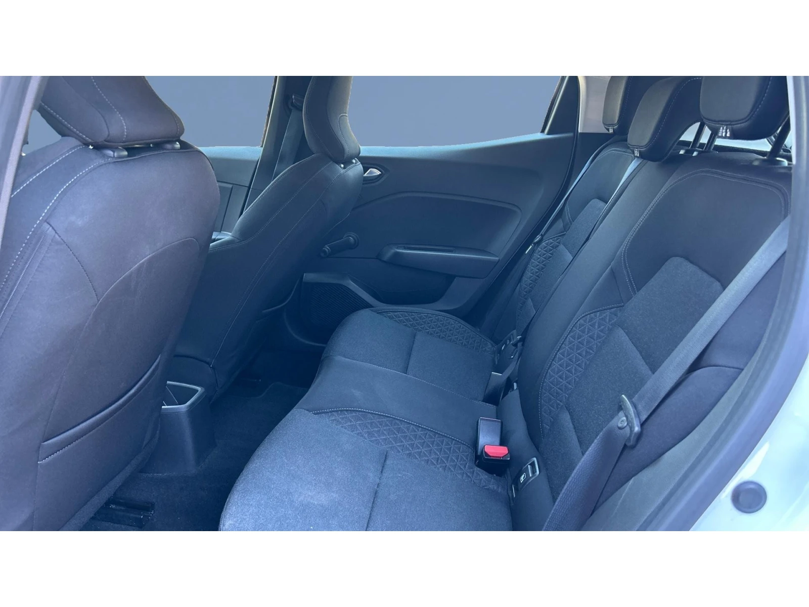 Renault Clio 1.0 ТCe 100 S&S EDC, Месечна вноска от 160  , снимка 11 - Автомобили и джипове - 55013205