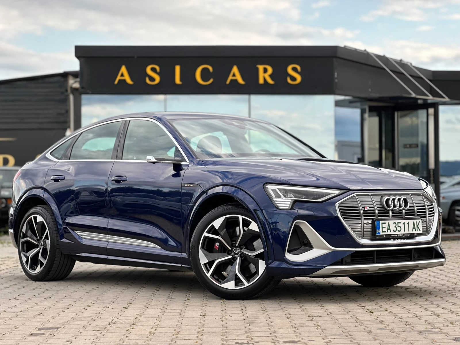 Audi E-Tron /SPORTBACK / S-LINE / 503HP / ГАРАНЦИЯ ДО 2031г./, снимка 7 - Автомобили и джипове - 55202012