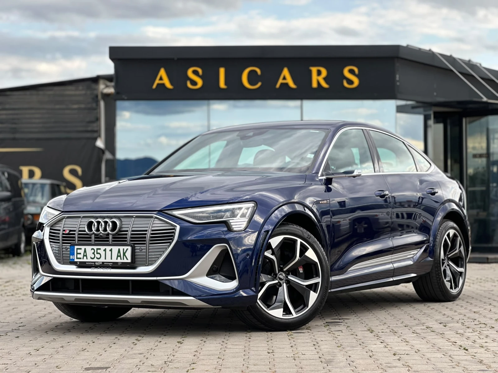 Audi E-Tron /SPORTBACK / S-LINE / 503HP / ГАРАНЦИЯ ДО 2031г./