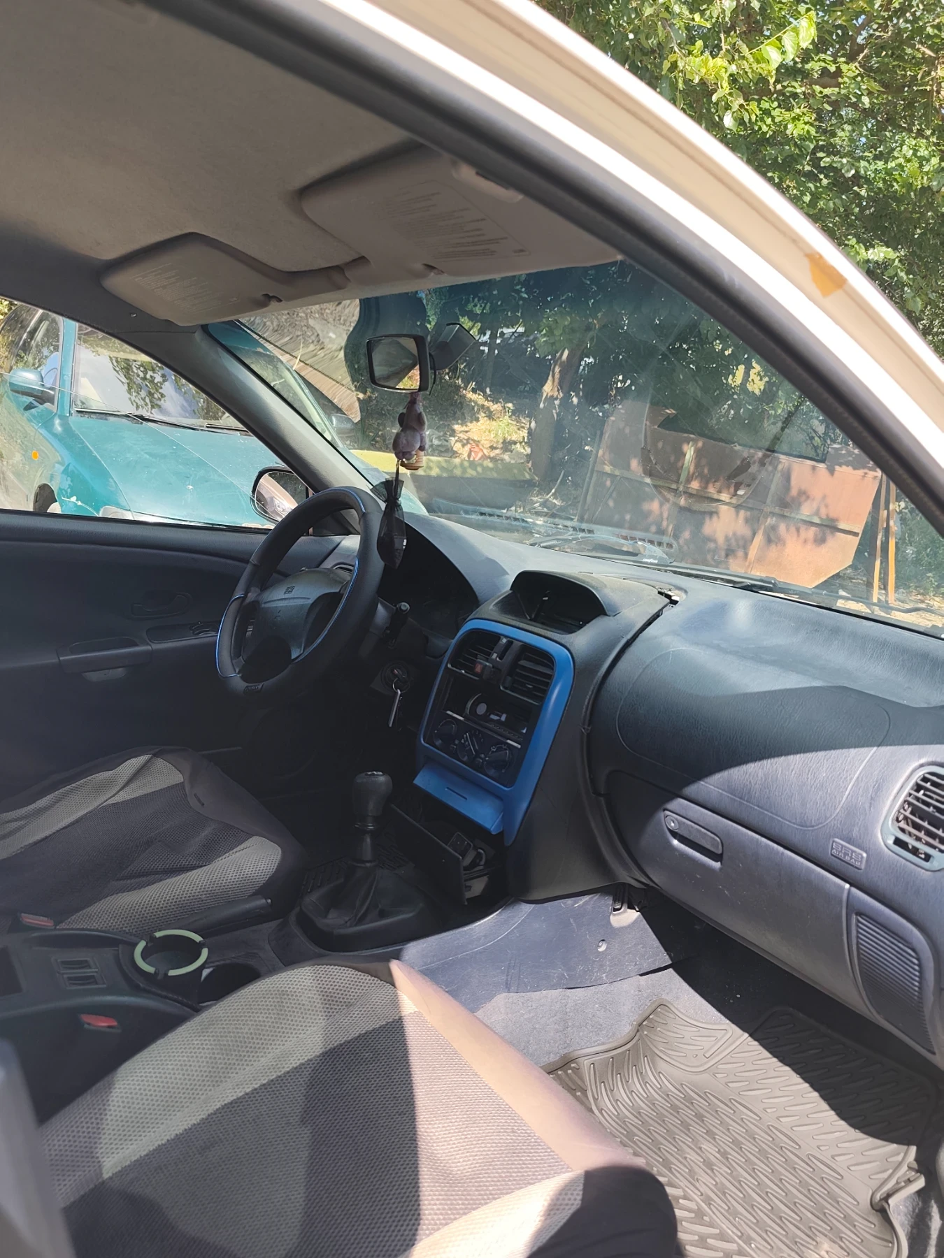Mitsubishi Carisma, снимка 6 - Автомобили и джипове - 55451127