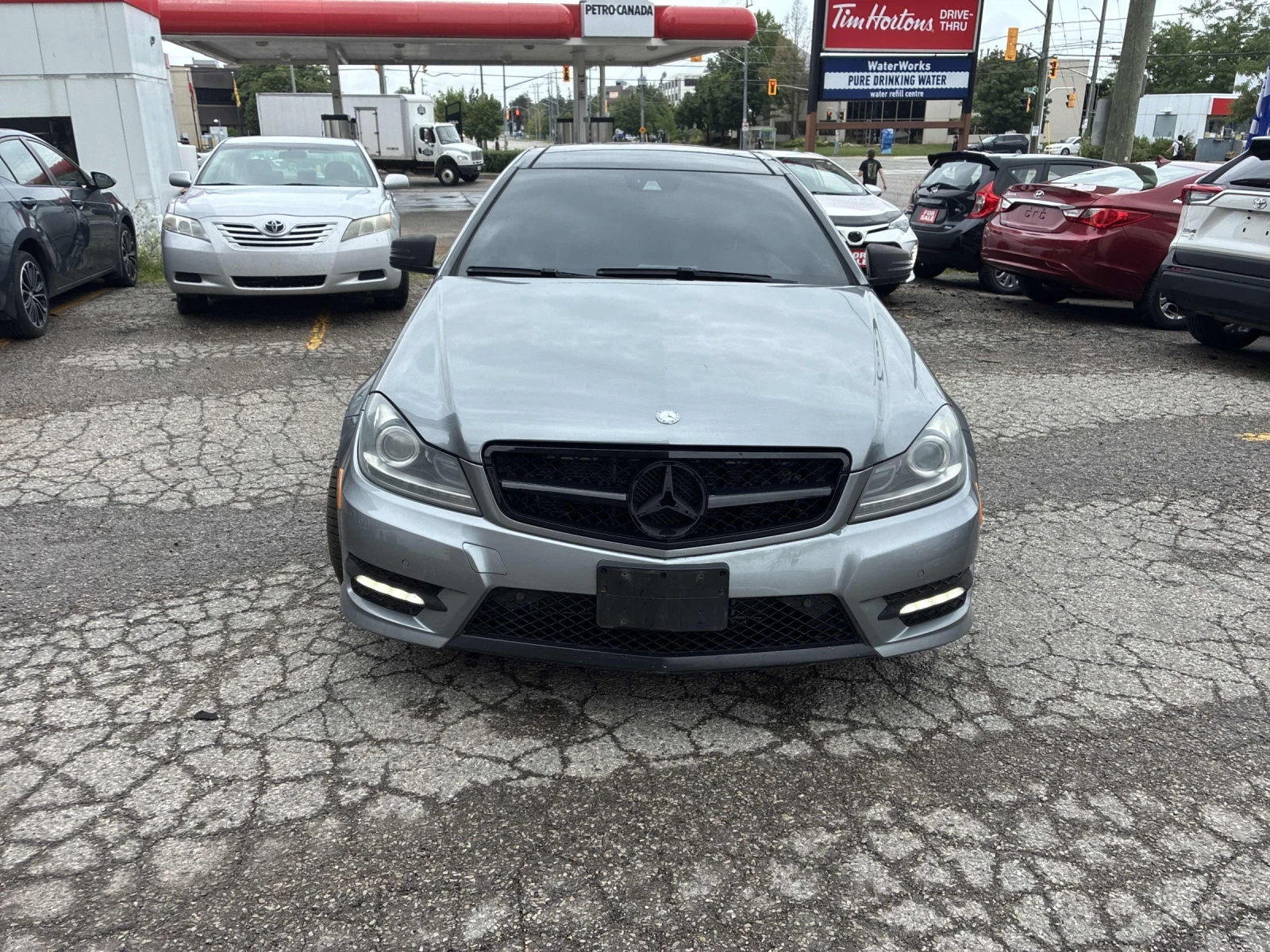 Mercedes-Benz C 350 AMG-pack* Night-Pack* Back cam* Pano* H&K* Подгрев, снимка 2 - Автомобили и джипове - 55604957