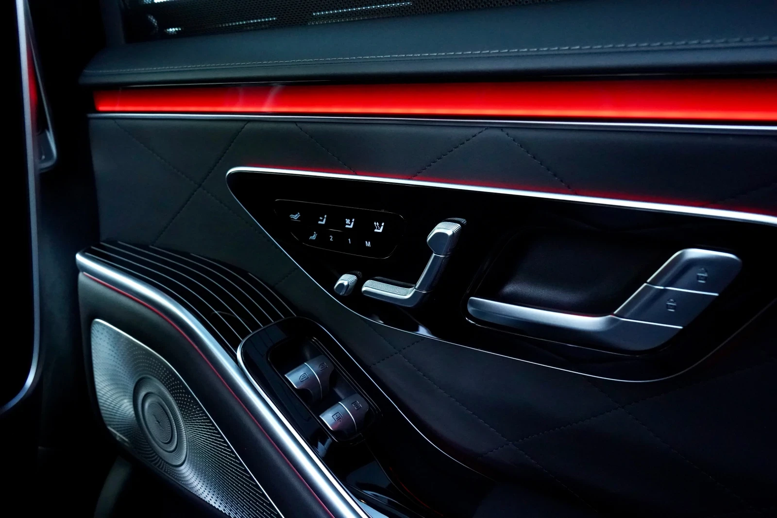 Mercedes-Benz S 580 AMG* LONG* 4M* FIRST CLASS* 3xTV* 4D BURMESTER , снимка 16 - Автомобили и джипове - 55925391