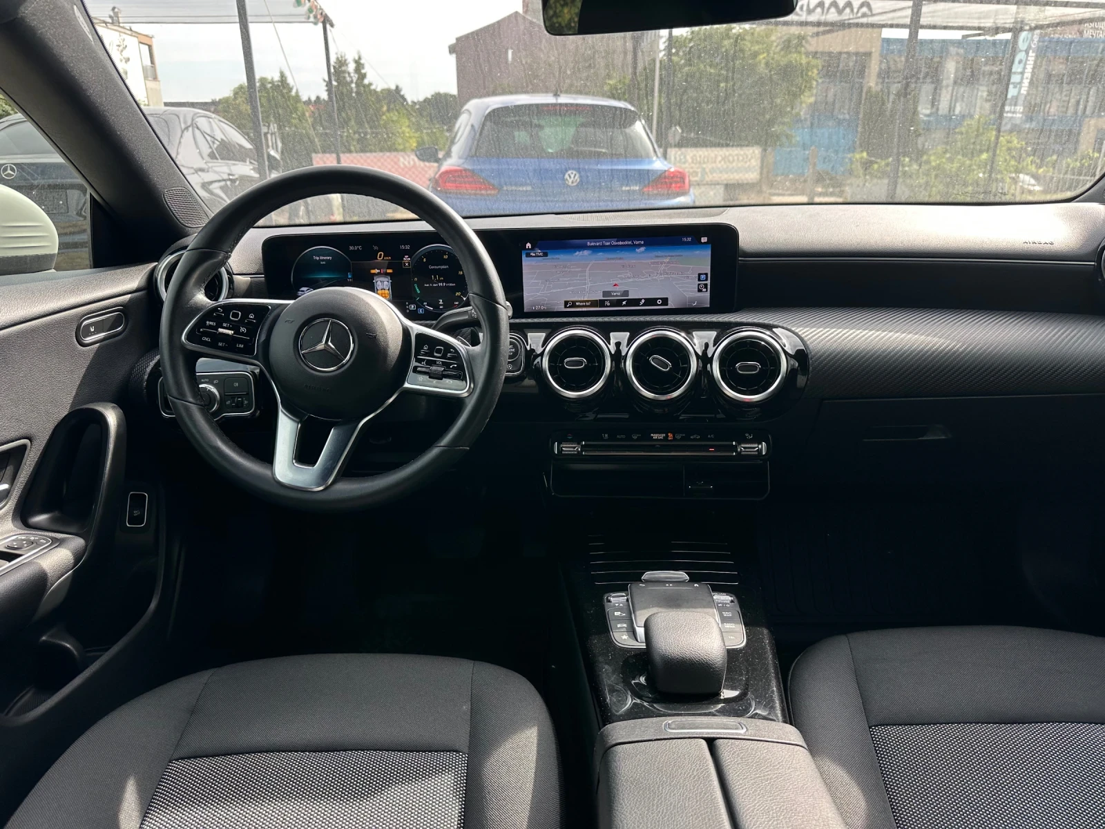 Mercedes-Benz CLA 180 CLA180d, снимка 5 - Автомобили и джипове - 56113126