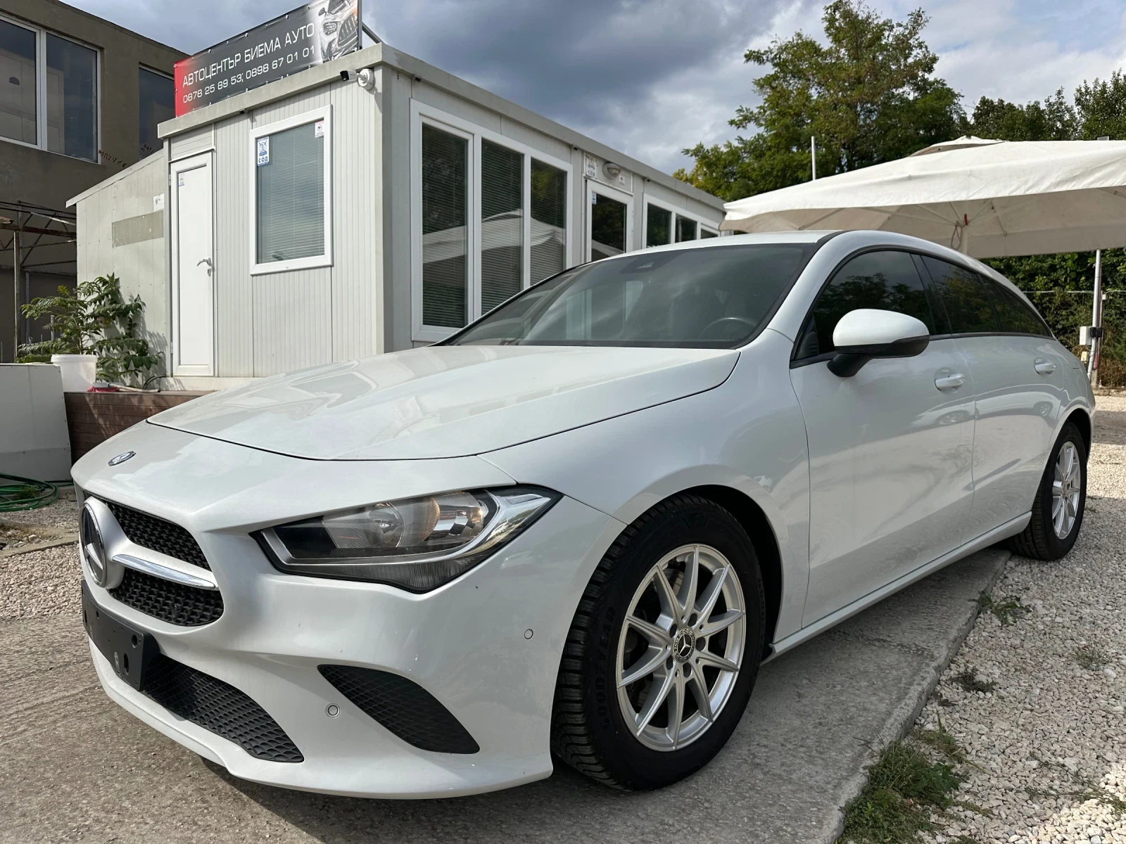 Mercedes-Benz CLA 180 CLA180d, снимка 3 - Автомобили и джипове - 56113126