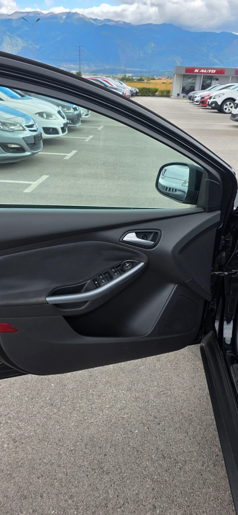 Ford Focus 1.6TDCI /TITANIUM / 6 ск. , снимка 12 - Автомобили и джипове - 56279188