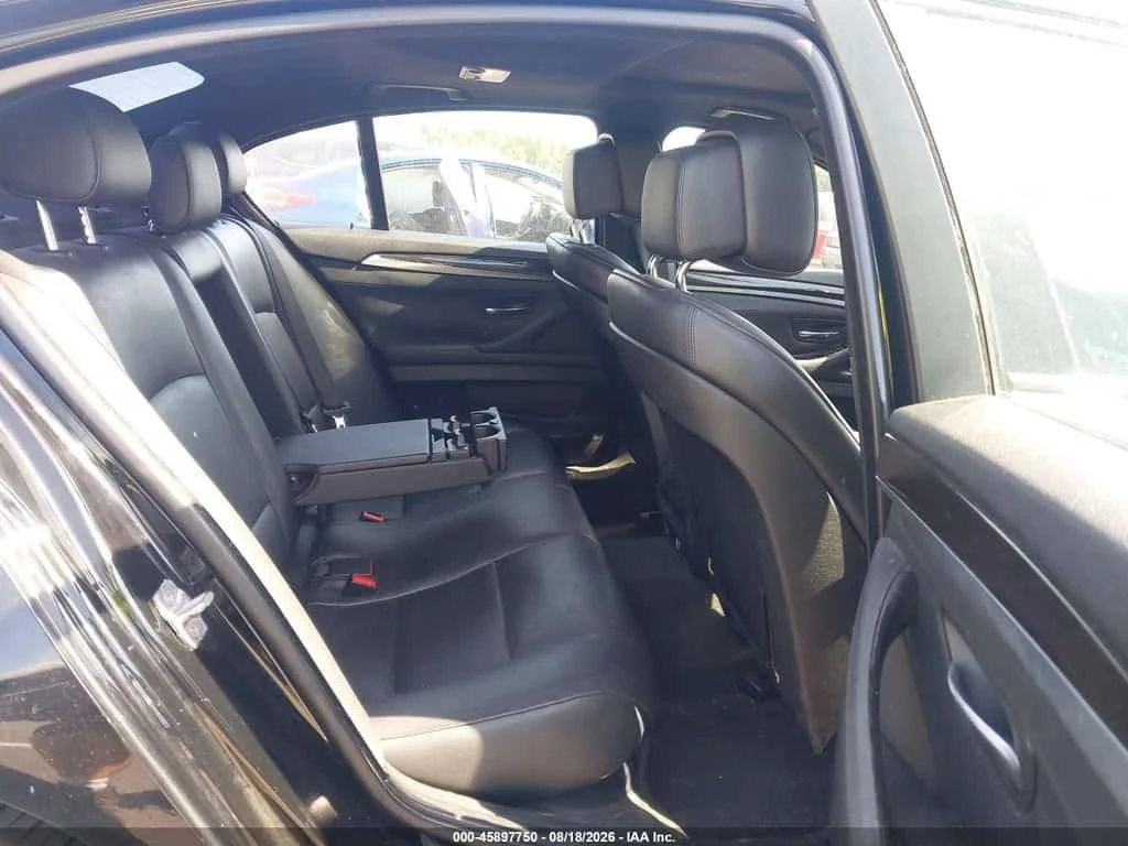 BMW 535 * CARFAX * ОПЦИЯ ЗА ФИНАНСИРАНЕ * , снимка 8 - Автомобили и джипове - 56310645