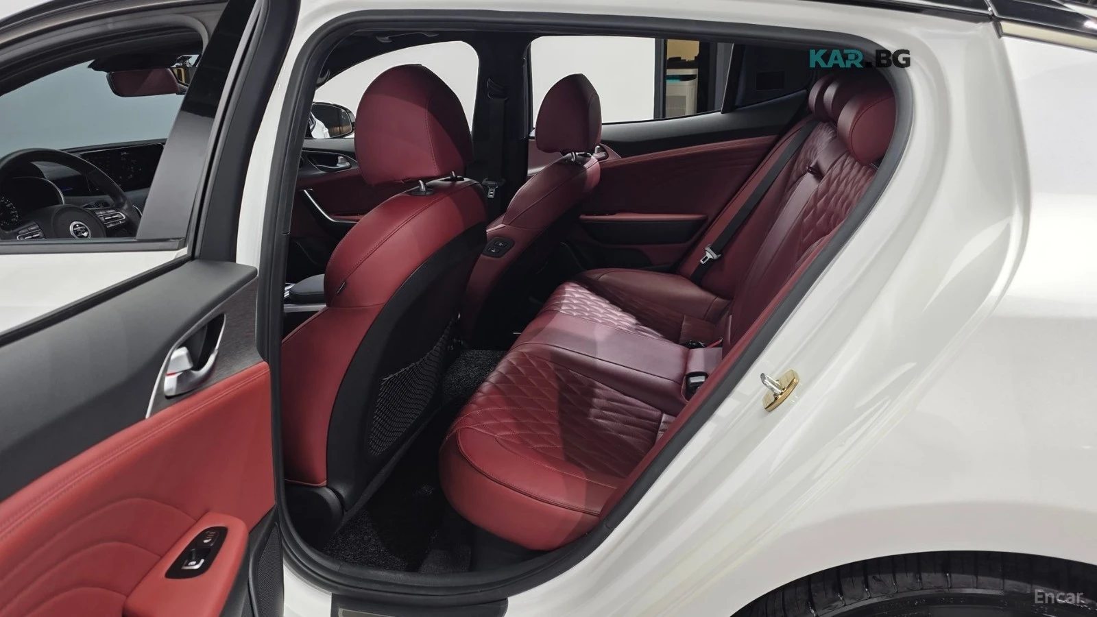 Kia Stinger 3.3 GT Masters AWD* DISTRONIC* 360* �����* ����*  | Mobile.bg � ����������� 15