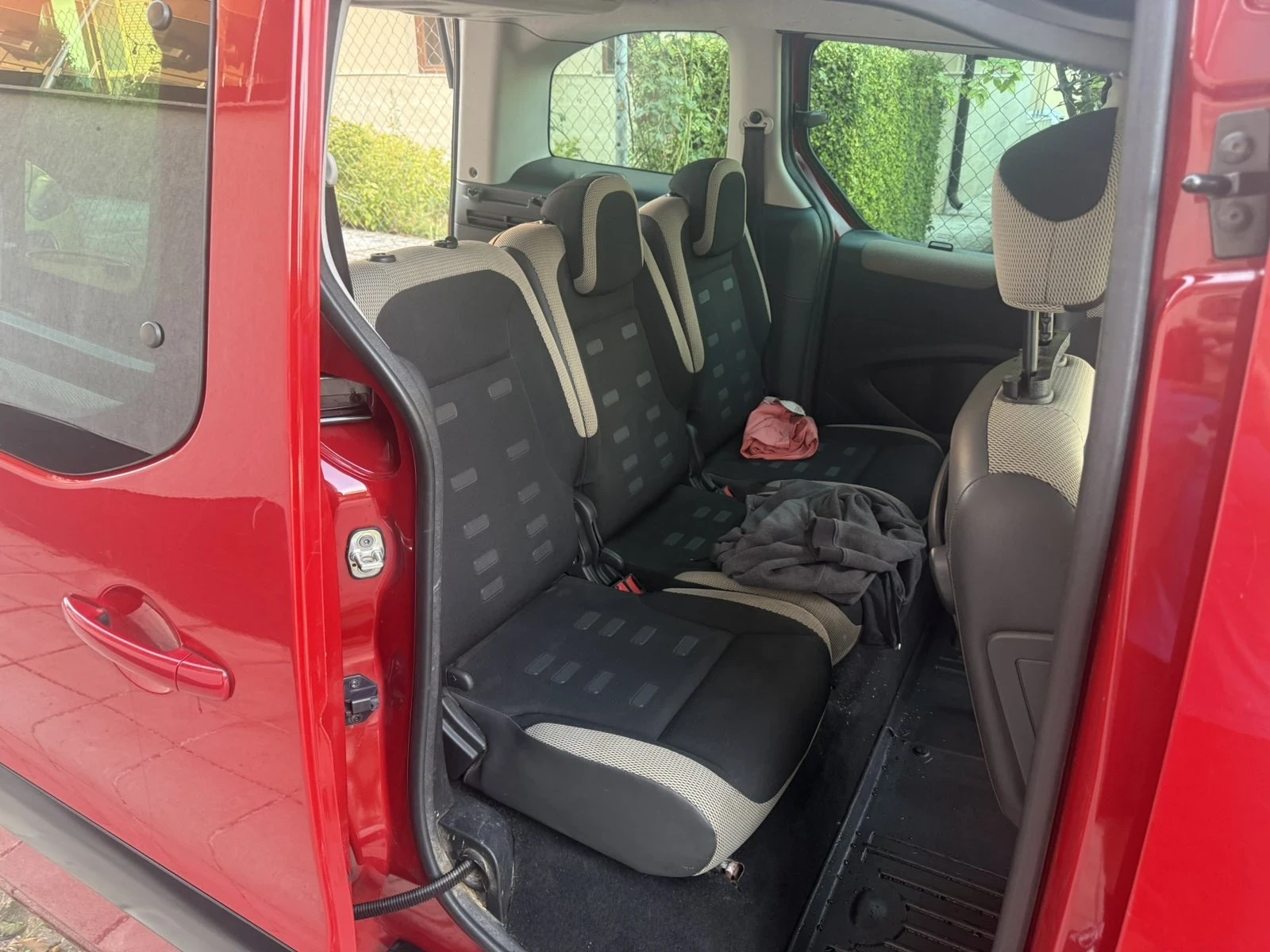 Citroen Berlingo миниван, снимка 10 - Автомобили и джипове - 56432882