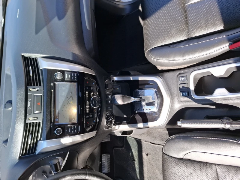 Nissan Navara NP300, AUTOMAT, OFF ROAD, снимка 14 - Автомобили и джипове - 47938978