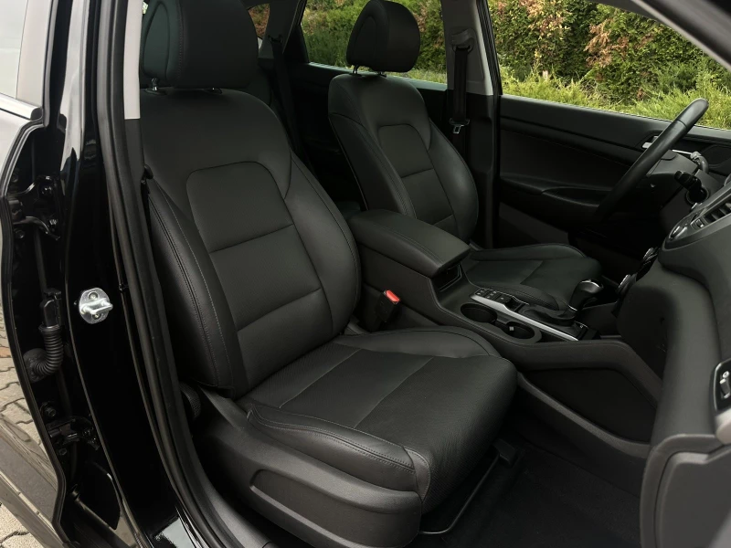 Hyundai Tucson VERTEX* 4X4* AUTOMATIC TOP FULL ШВЕЙЦАРИЯ, снимка 9 - Автомобили и джипове - 52327922