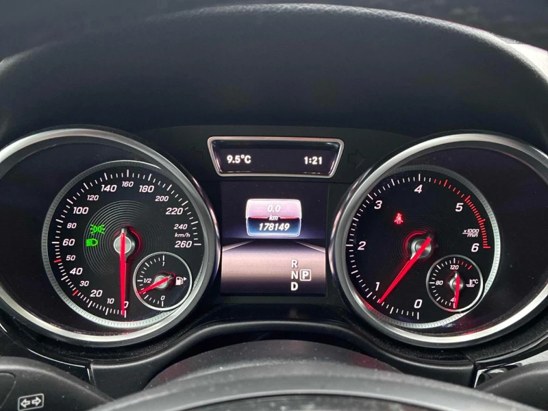 Mercedes-Benz GLE 350 d* AMG-pack* H/K* Въздух* 360* Подгрев* Панорама* , снимка 7 - Автомобили и джипове - 52517411