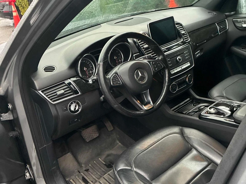 Mercedes-Benz GLE 350 d* AMG-pack* H/K* Въздух* 360* Подгрев* Панорама* , снимка 6 - Автомобили и джипове - 52517411