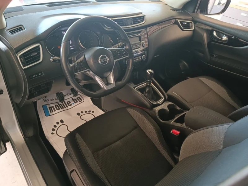 Nissan Qashqai 1.5 dCi, снимка 7 - Автомобили и джипове - 52952691